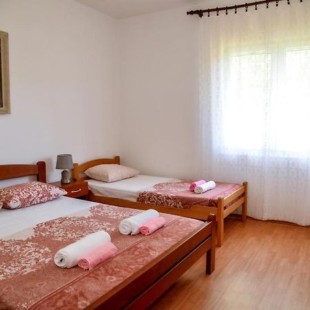 Apartment Nikola Kotor Luaran gambar