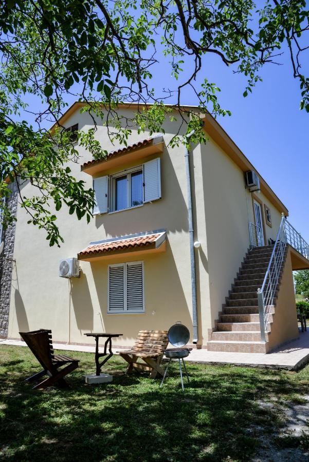 Apartment Nikola Kotor Luaran gambar