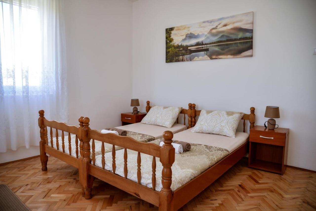 Apartment Nikola Kotor Luaran gambar